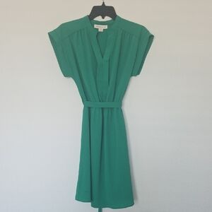 Green Belted V-Neck Women’s Dress Medium